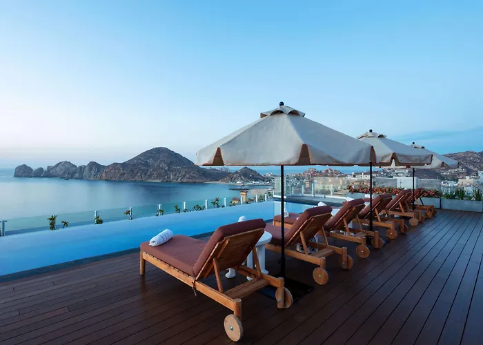 At Cabo And Hotel Cabo San Lucas